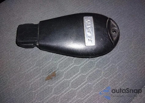 2015 Ram 1500 St из США, поврежденный, VIN 3C6RR7KT6FG567404